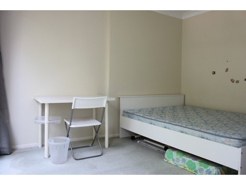 4/192 Queen Street, Southport QLD 4215