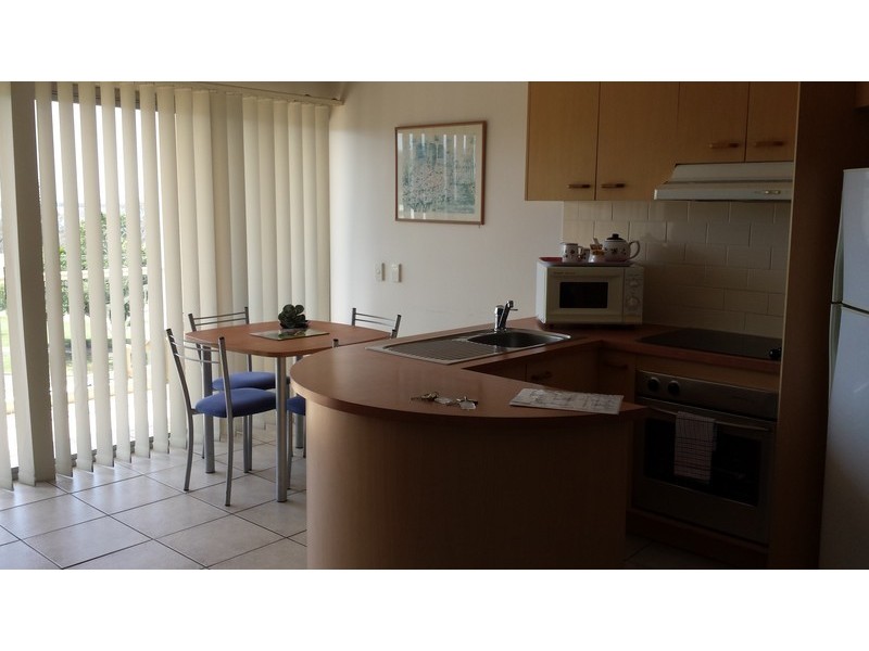 46/106 Marine Parade, Southport QLD 4215