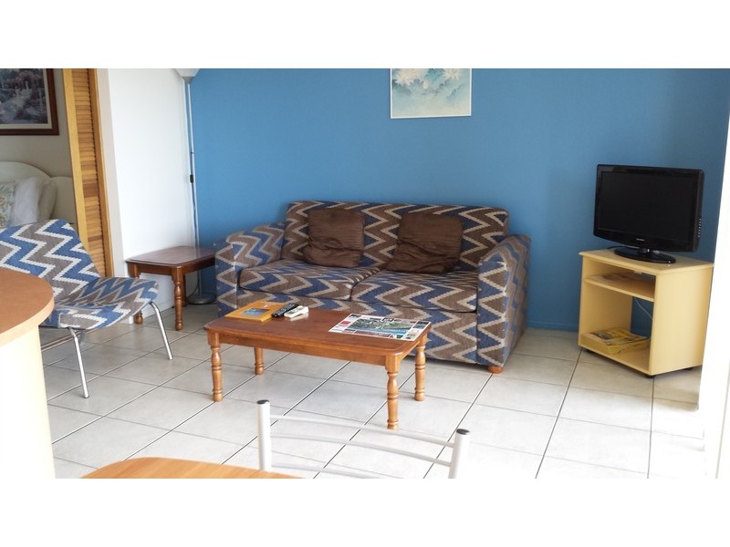 46/106 Marine Parade, Southport QLD 4215