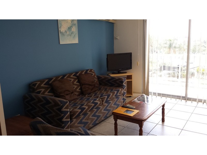 46/106 Marine Parade, Southport QLD 4215