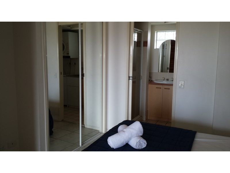 46/106 Marine Parade, Southport QLD 4215