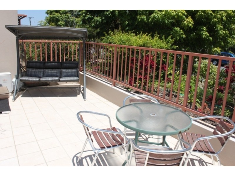 5/18 Parker Street, Labrador QLD 4215