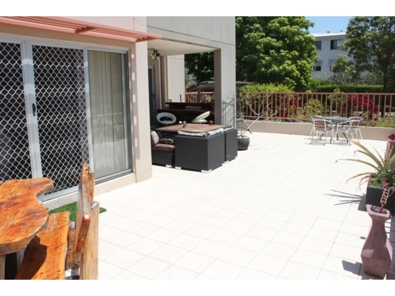 5/18 Parker Street, Labrador QLD 4215