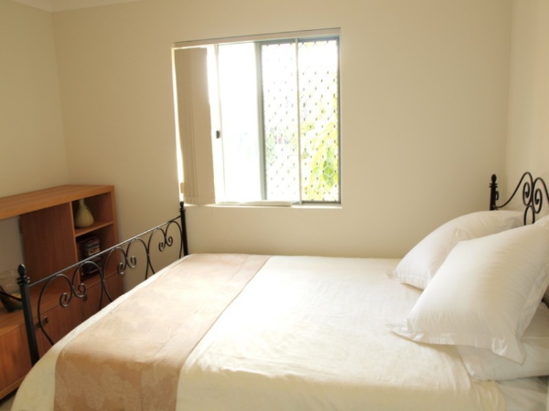 5/18 Parker Street, Labrador QLD 4215