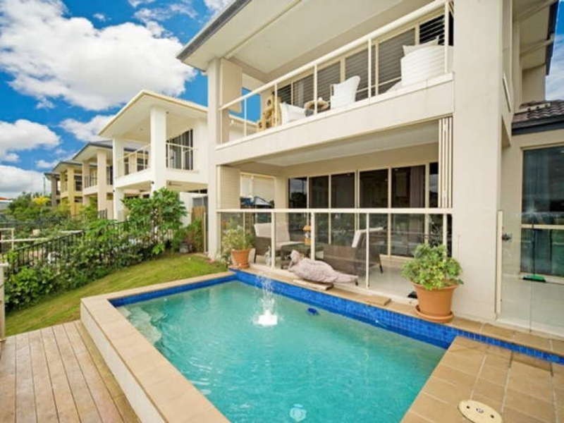 7405 Ellensbrook Drive, Hope Island QLD 4212