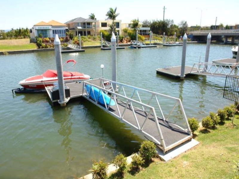 7405 Ellensbrook Drive, Hope Island QLD 4212