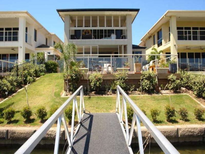 7405 Ellensbrook Drive, Hope Island QLD 4212