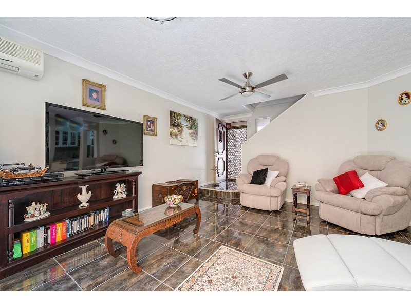 9/51 Bauer Street, Southport QLD 4215