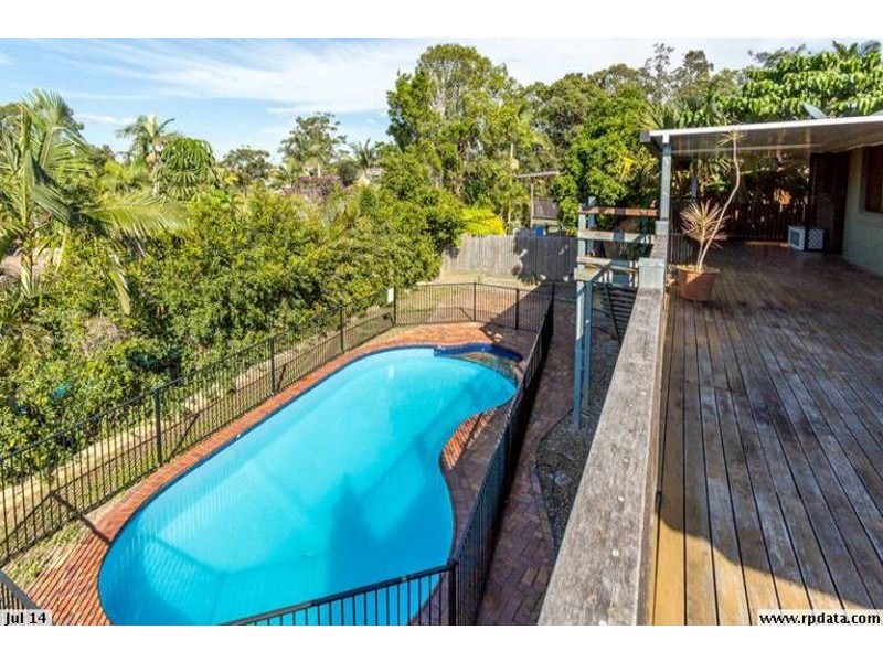 10 Milbong Terrace, Ashmore QLD 4214