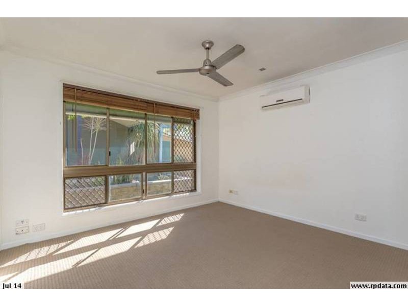 10 Milbong Terrace, Ashmore QLD 4214
