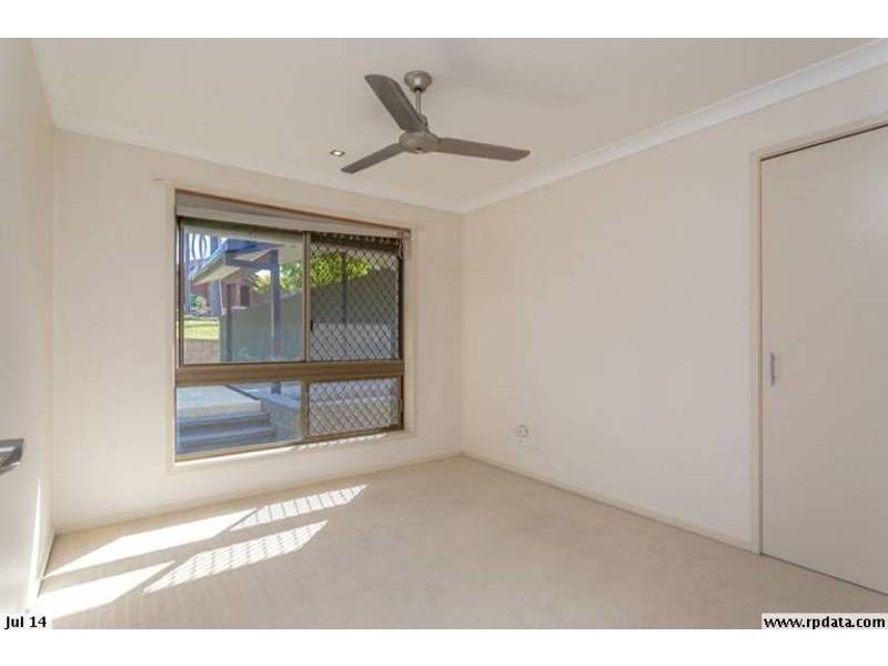 10 Milbong Terrace, Ashmore QLD 4214