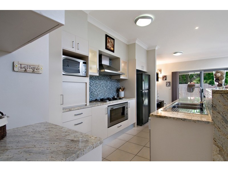 2/36 Beale Street, Southport QLD 4215