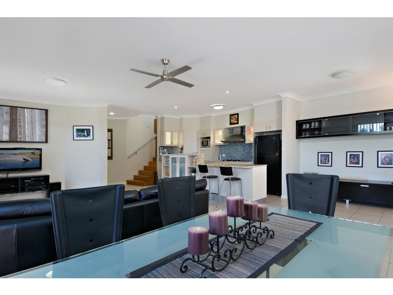 2/36 Beale Street, Southport QLD 4215