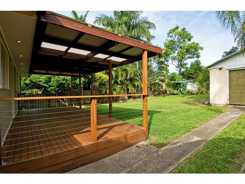 106 Robert Street, Labrador QLD 4215