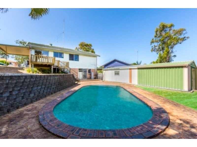 6 flinders Avenue, Molendinar QLD 4214