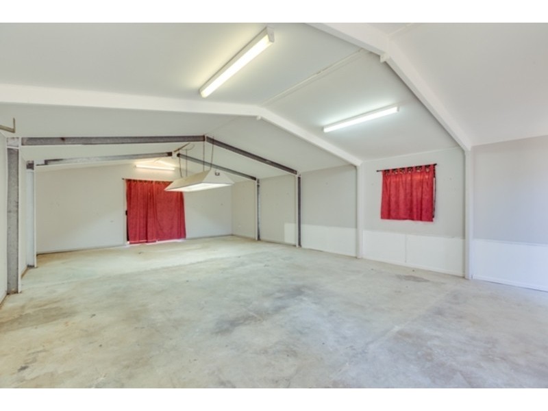 6 flinders Avenue, Molendinar QLD 4214
