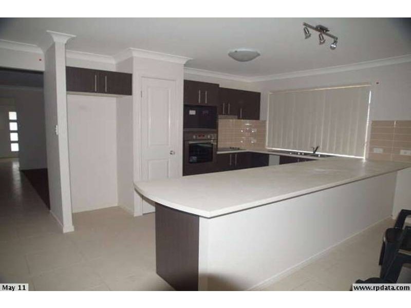 16 Rosella Crescent, Springfield Lakes QLD 4300