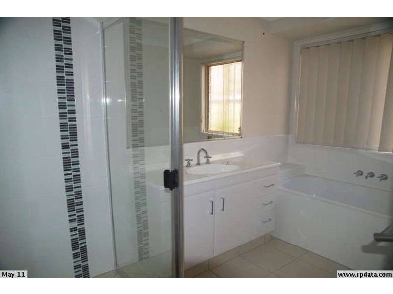 16 Rosella Crescent, Springfield Lakes QLD 4300