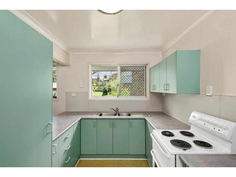 28 Bloodwood Crescent, Molendinar QLD 4214