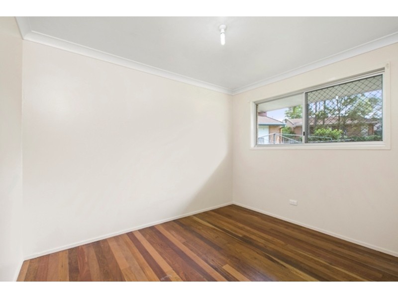 28 Bloodwood Crescent, Molendinar QLD 4214