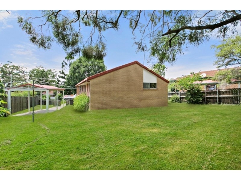 28 Bloodwood Crescent, Molendinar QLD 4214