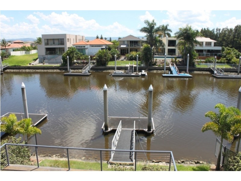 Hope Island QLD 4212
