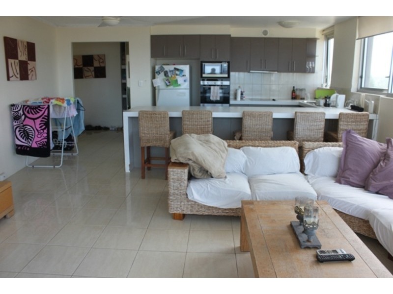 Main Beach QLD 4217