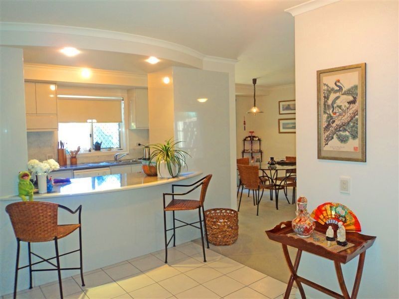 2/19 Robyn Street, Southport QLD 4215