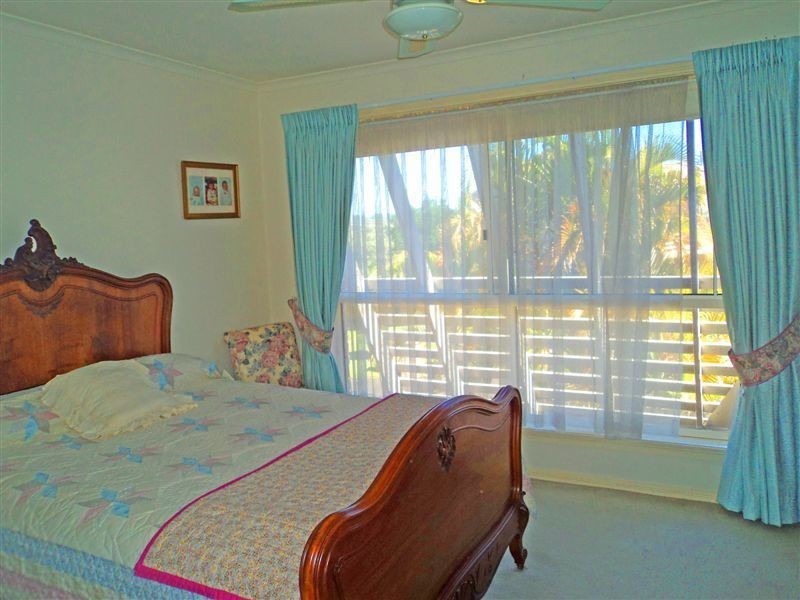 2/19 Robyn Street, Southport QLD 4215