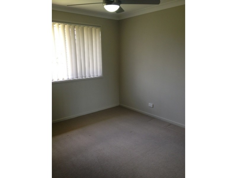 34 Waratah Crescent, Springfield Lakes QLD 4300