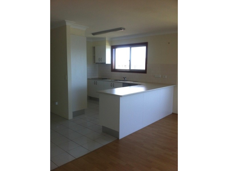 8/264 Marine Parade, Labrador QLD 4215