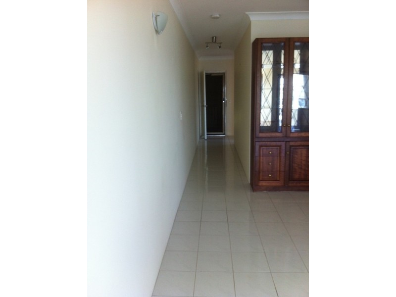 8/264 Marine Parade, Labrador QLD 4215