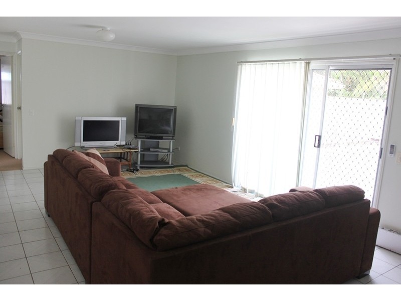 27a Everest Drive, Southport QLD 4215