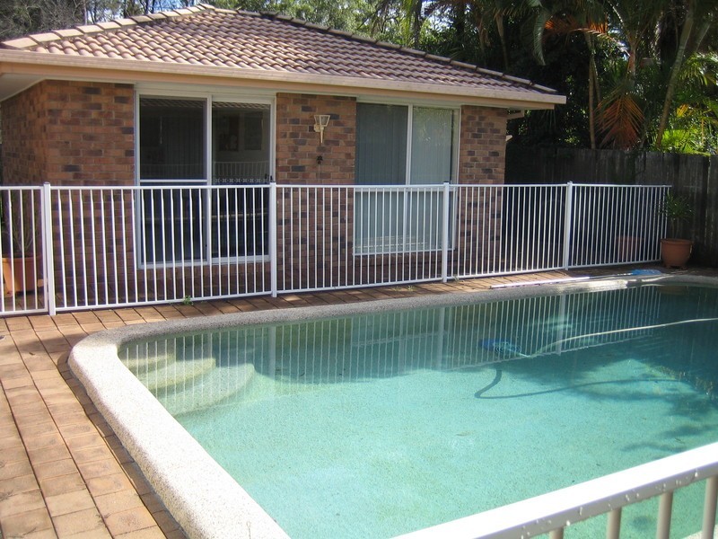 27a Everest Drive, Southport QLD 4215