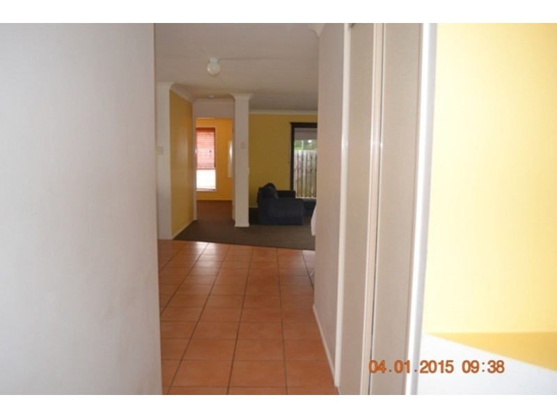 16 Harrow Place, Arundel QLD 4214