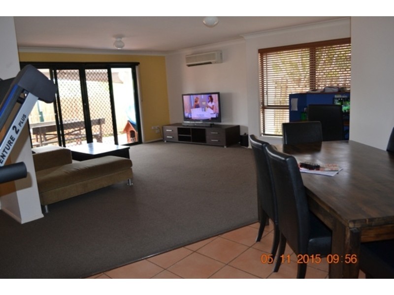 16 Harrow Place, Arundel QLD 4214