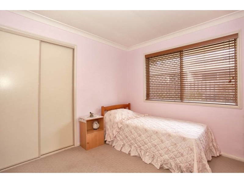 2 Wardley Drive, Parkwood QLD 4214