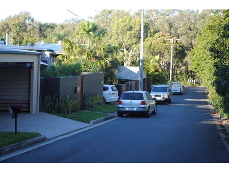 6 West King Lane, Southport QLD 4215