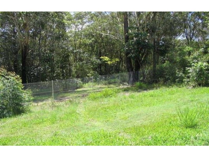 71 Ridgeway Avenue, Southport QLD 4215