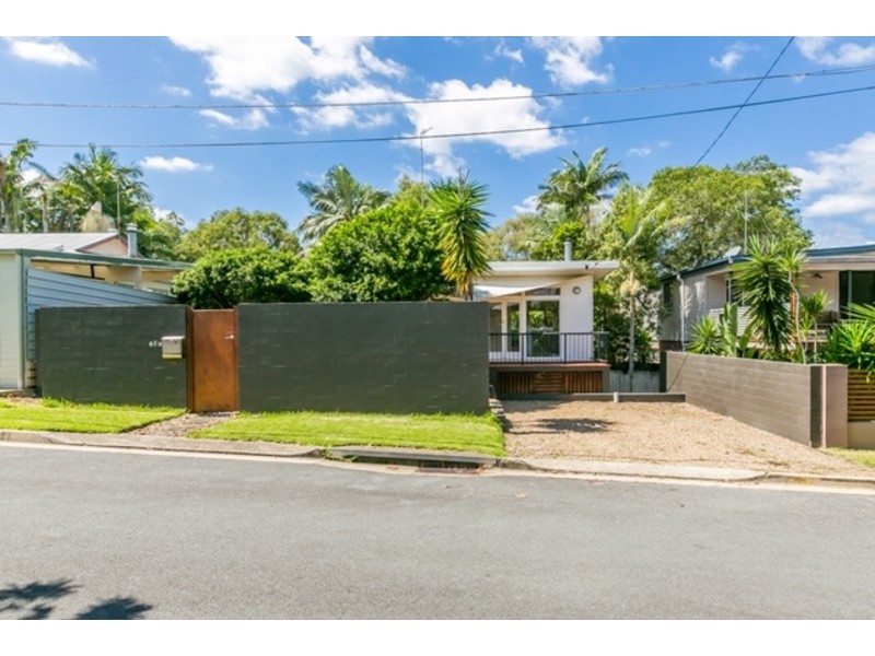 6  West King Lane, Southport QLD 4215