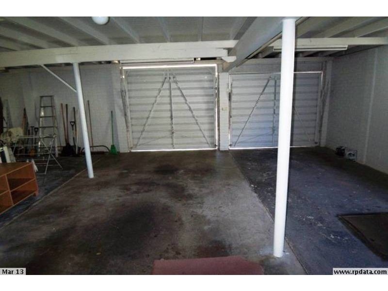 4 Ewan Street, Southport QLD 4215