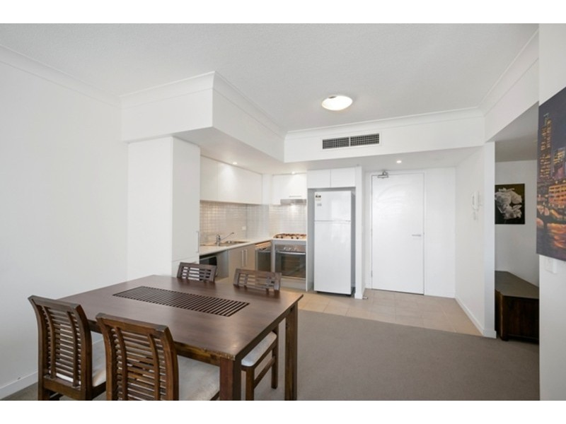 1139/56 Scarborough Street, Southport QLD 4215