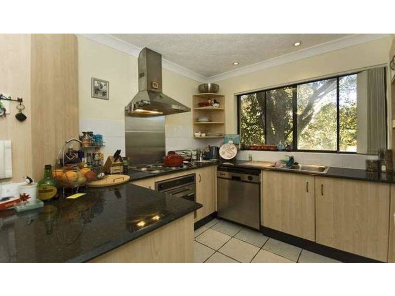 3/129 Muir Street, Labrador QLD 4215