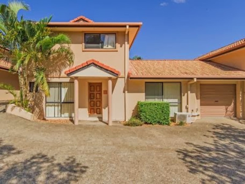 3/39 Pine Valley Drive, Robina QLD 4226