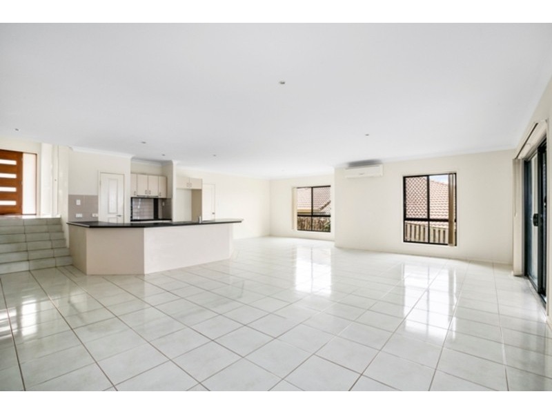 30 Dayflower Street, Coomera QLD 4209