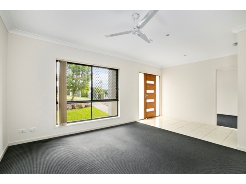 30 Dayflower Street, Coomera QLD 4209