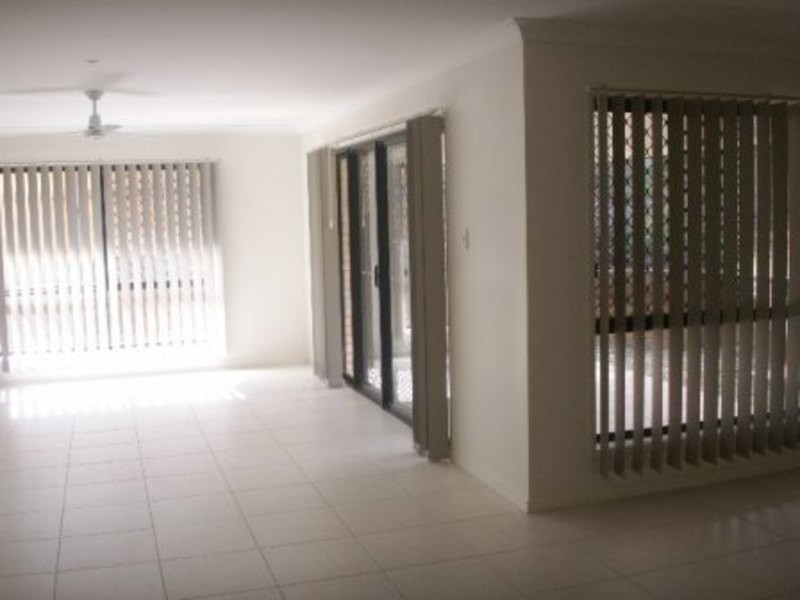 11 Ryan Place, Ormeau QLD 4208