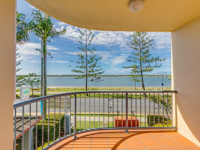 10/416 Marine Parade, Biggera Waters QLD 4216