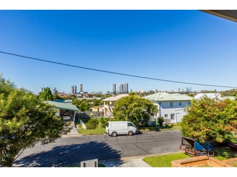 18 Beatty Street, Southport QLD 4215