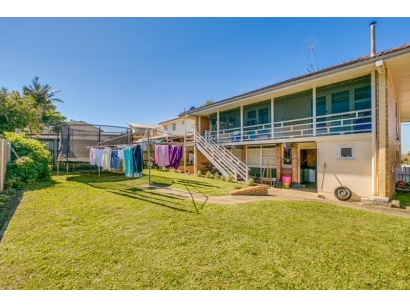 18 Beatty Street, Southport QLD 4215
